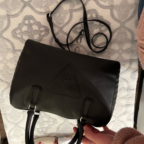 Guess barrel bag - Picture 10 of 14